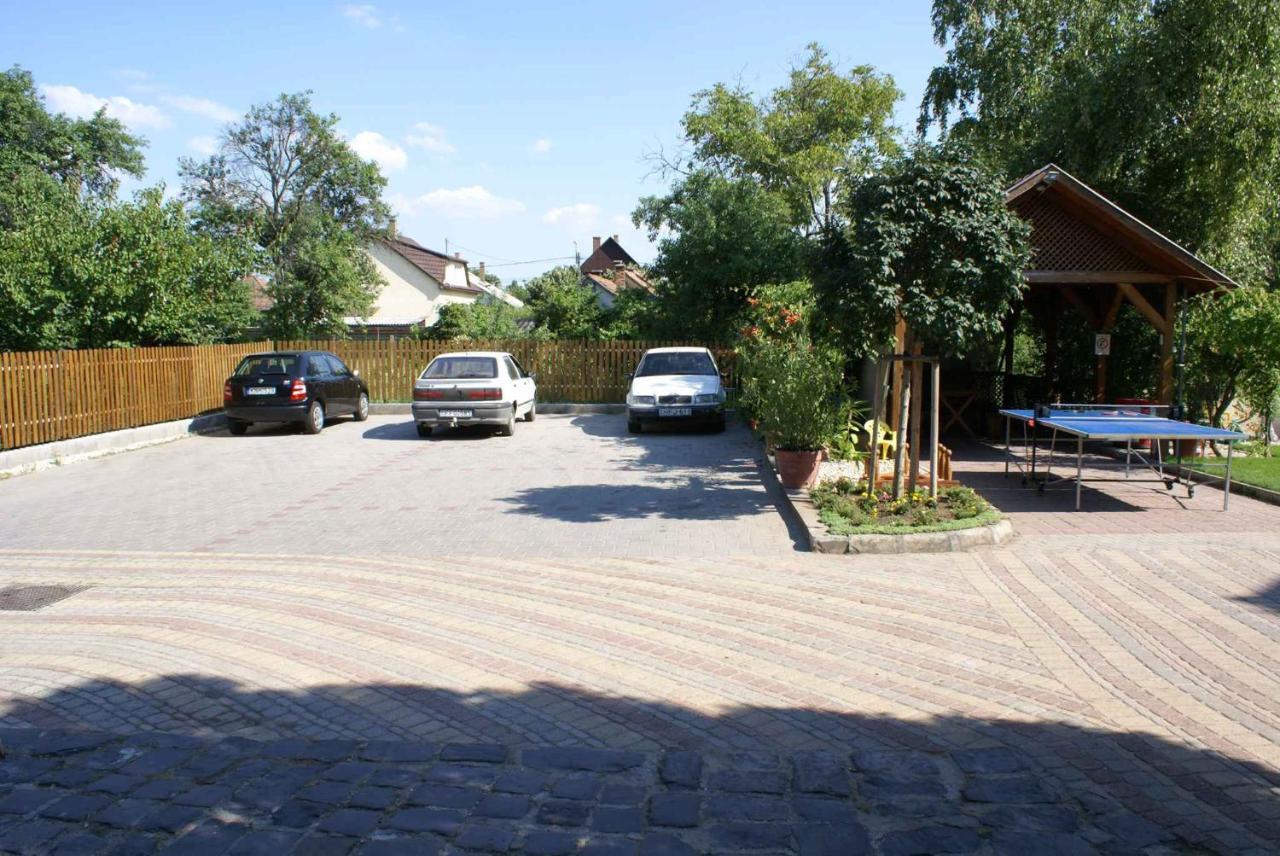 Apartment In Siofok/Balaton 19943 Екстериор снимка